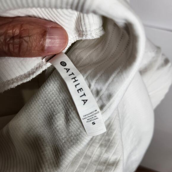 Athleta Flurry Blizzard Rib Turtleneck Womens Size Small White Top Long Sleeve - Picture 8 of 9